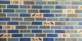 ПВХ панель мозаика голубые цветы (955х480)