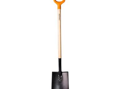 Лопата FISKARS ШТЫКОВАЯ ДАЧА 1026660 Лопата FISKARS ШТЫКОВАЯ ДАЧА 1026660