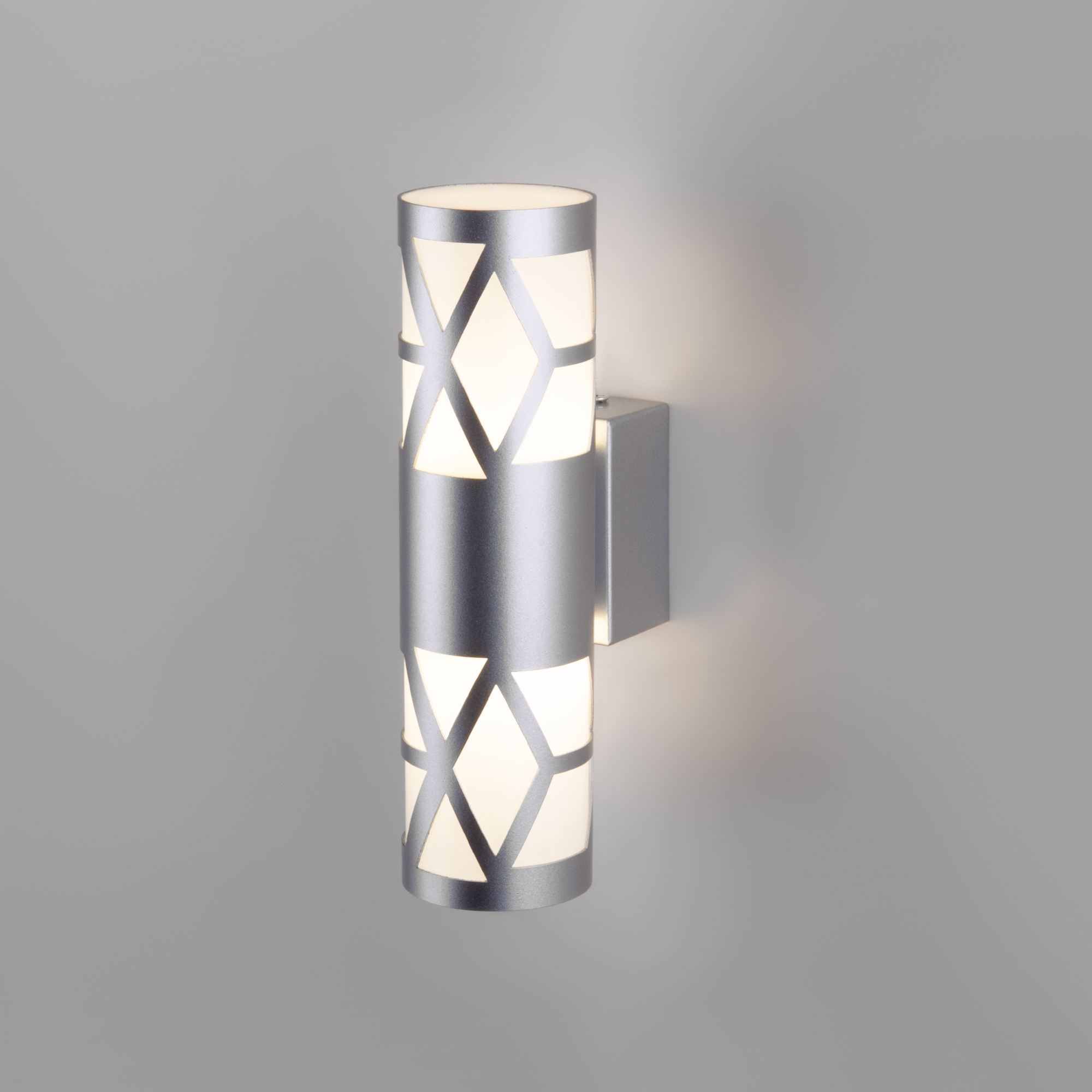Светильник настенный светод-ый Fanc серебро MRL LED 1023